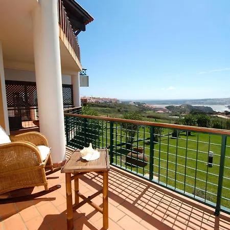 Cereja - 3 Bedroom In Great Complex With Sea Views, 3 Pools And Sao Martinho do Porto
