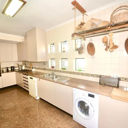 Cereja - 3 Bedroom In Great Complex With Sea Views, 3 Pools And * Sao Martinho do Porto